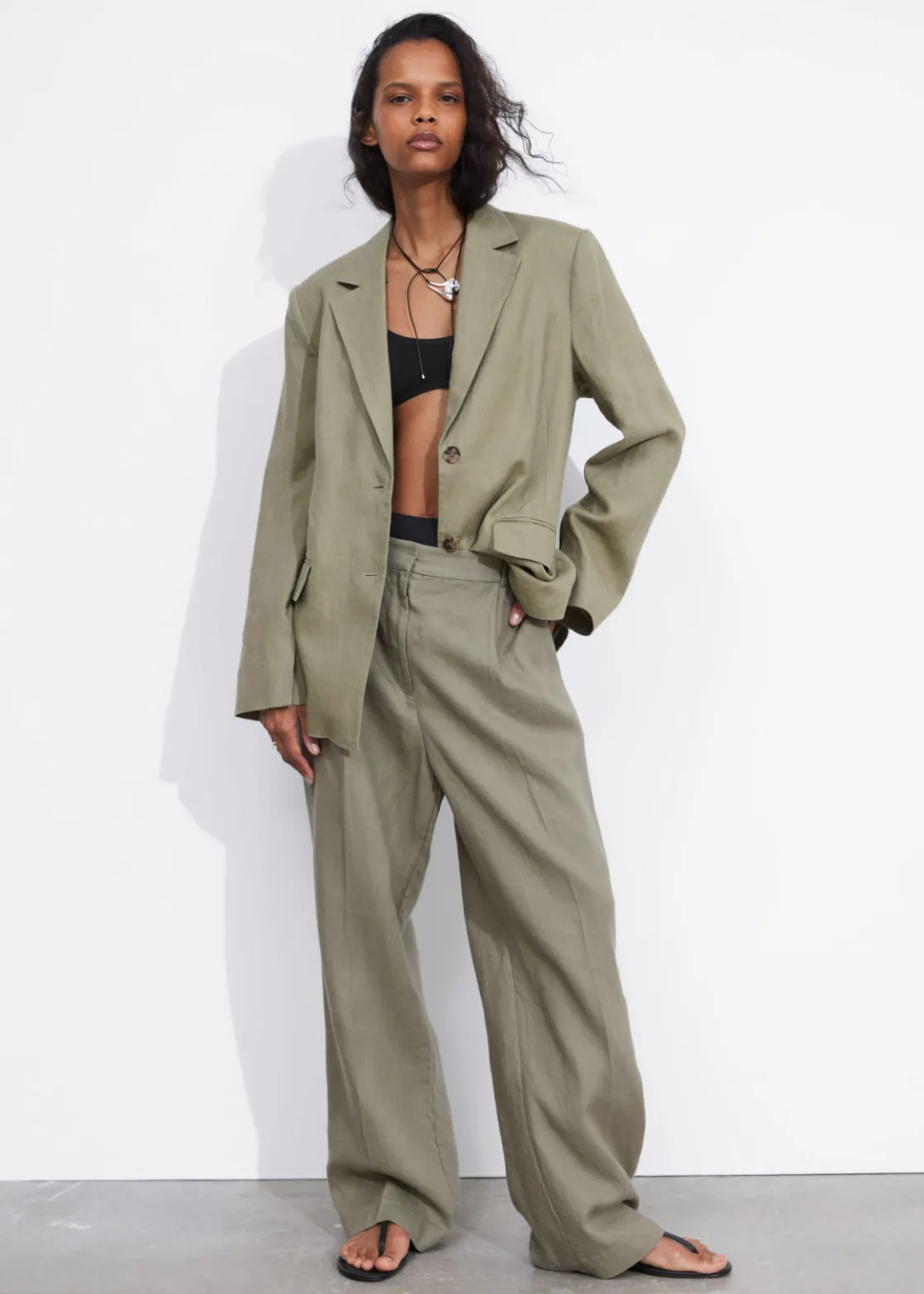 Fitted Linen Blazer