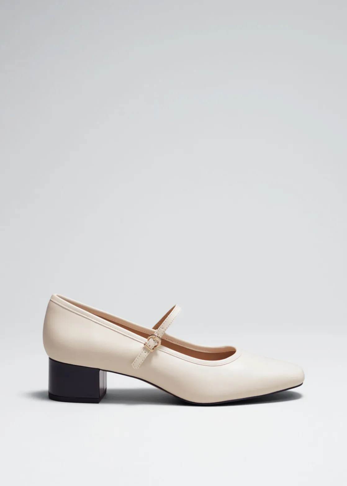 Mary Jane Pumps